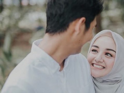 7 Cara Mudah Membahagiakan Isteri