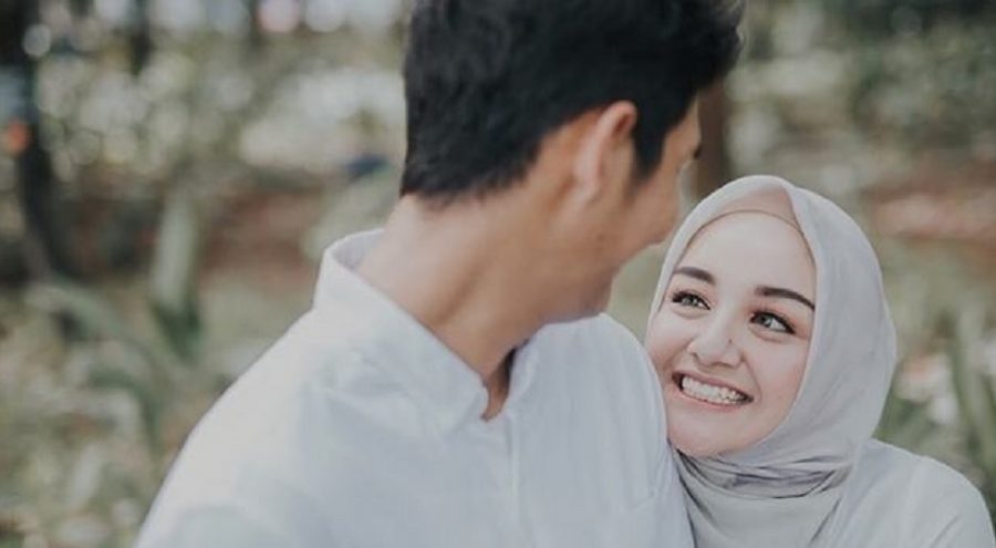 7 Cara Mudah Membahagiakan Isteri