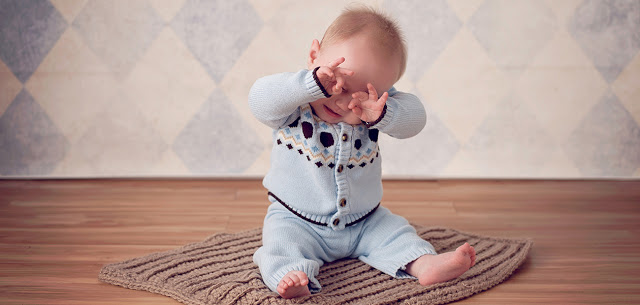 Mak Ayah Perlu Tahu Empat Sebab Kenapa Bayi Mereka Sering Gosok Mata