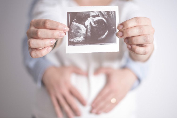 4 Tip Mudah Untuk Erat Hubungan Dengan Bayi Sejak Dalam Kandungan
