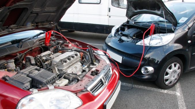 Selain Guna Jumper & Menolak Kereta,Ni Cara Nak Hidupkan Bateri Kereta Yang Kong